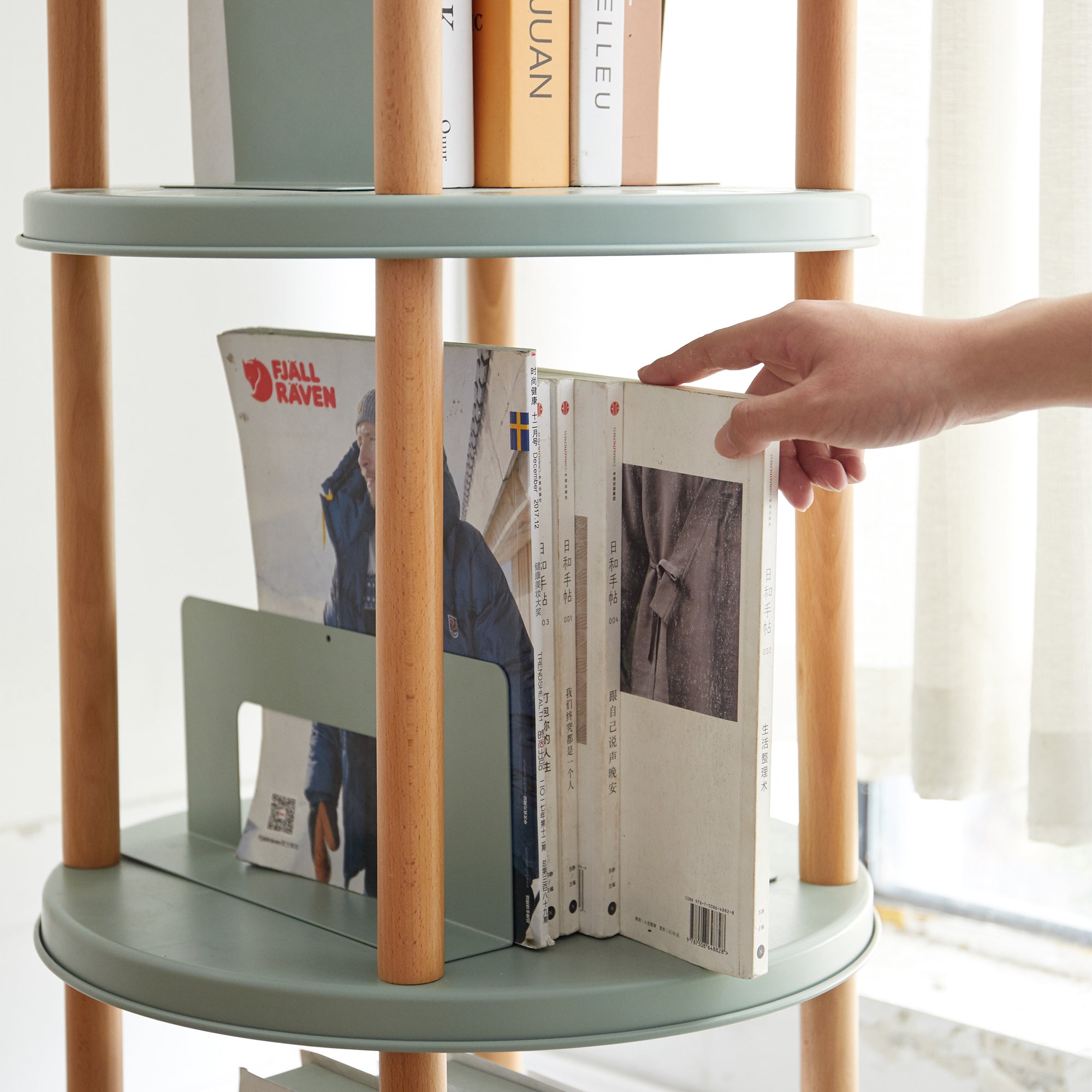 360 Degrees Rotating Bookshelf Storage Shelf